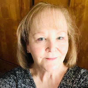 Meet your Posher, Pamela